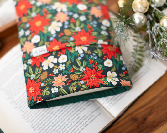 Classic Poinsettia Bouquet Book Sleeve