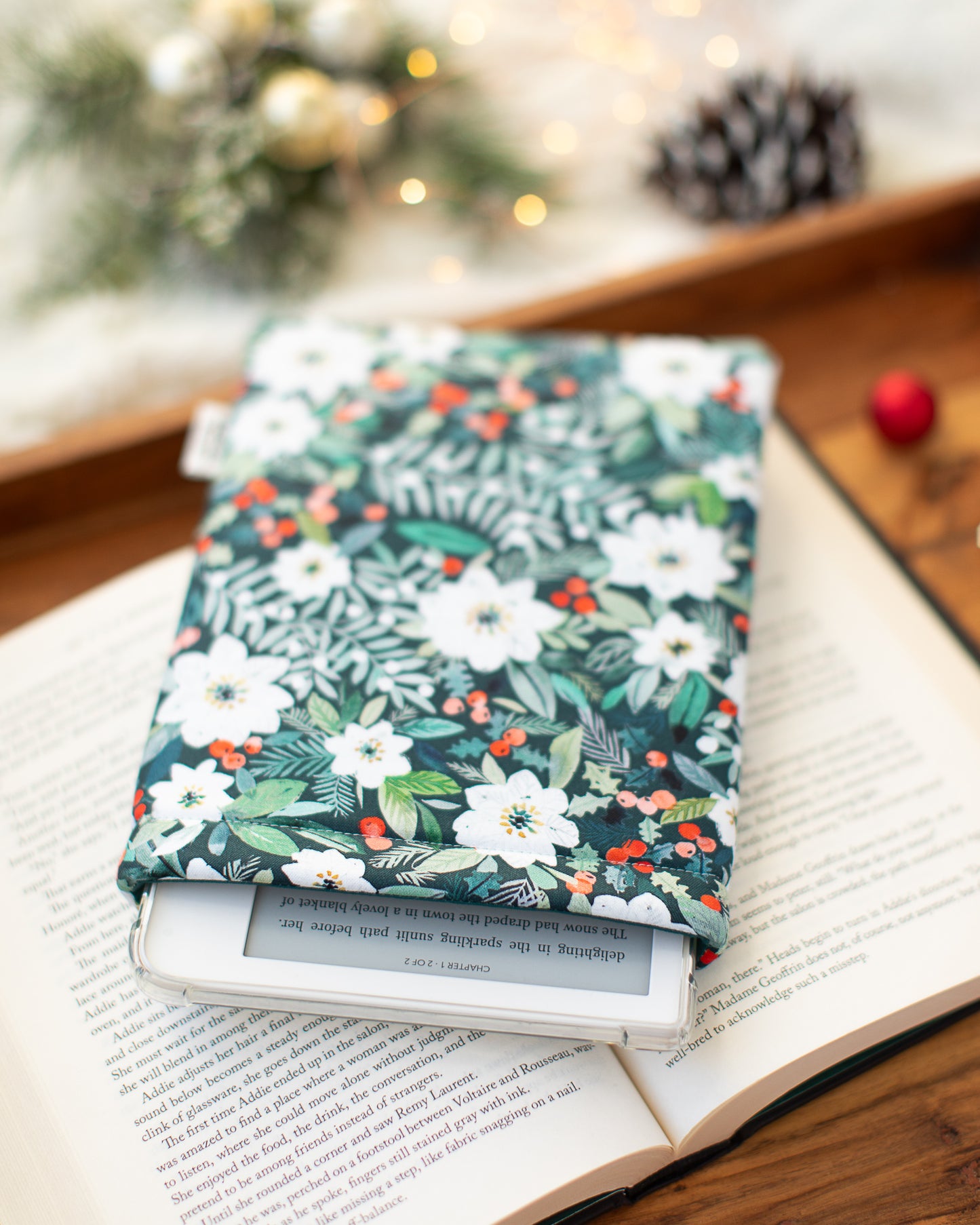 Holiday Poinsettias Book Sleeve