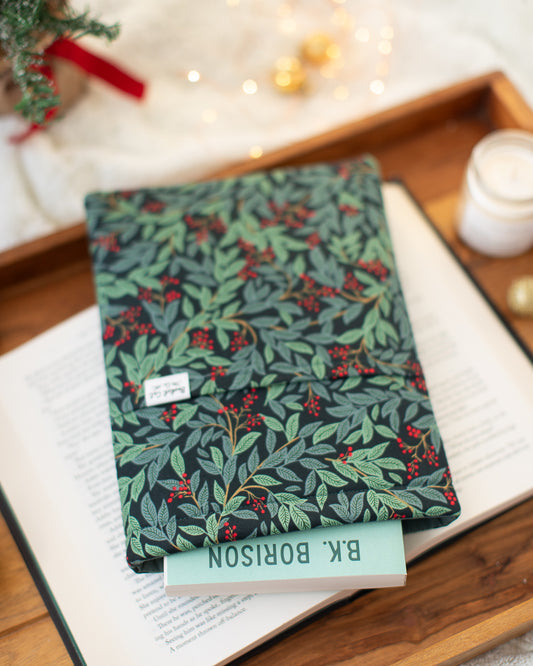 Winter Berries Book Sleeve