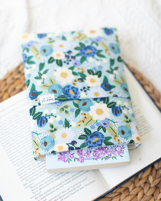 Blue Blossom Book Sleeve