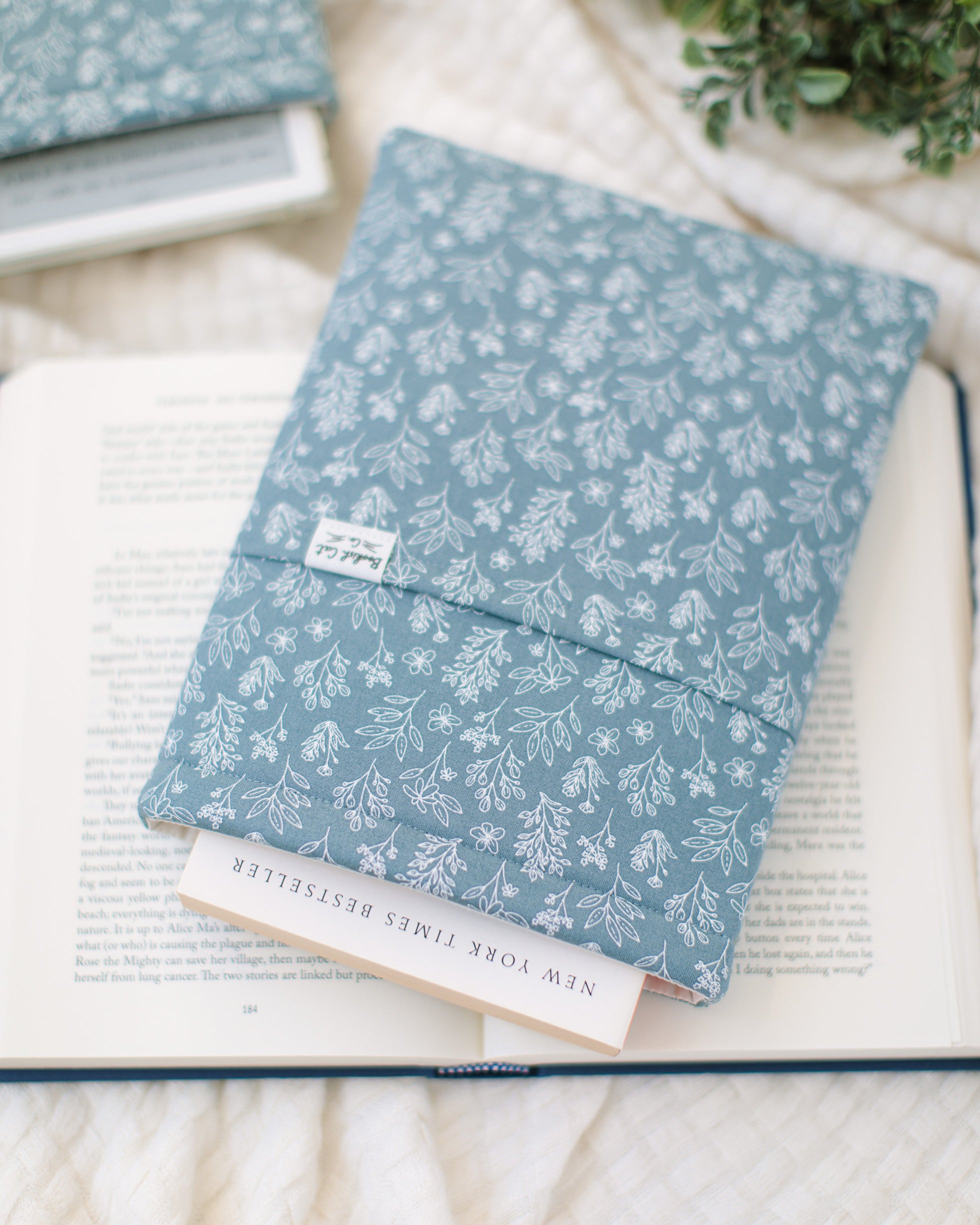 Little Garden in Blue Book Sleeve