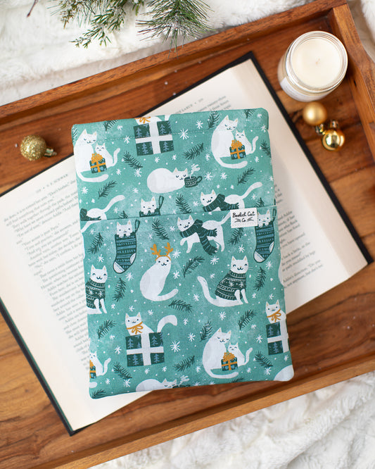 Cozy Holiday Cats Book Sleeve