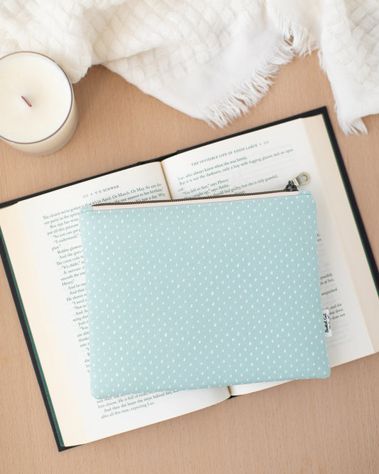 Mint Dots E-Reader Kobo Zipper Sleeve