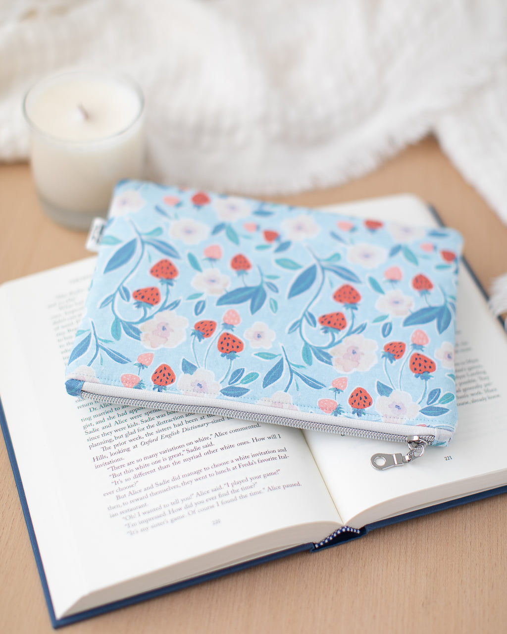 Strawberry Bloom Zipper E-Reader Sleeve
