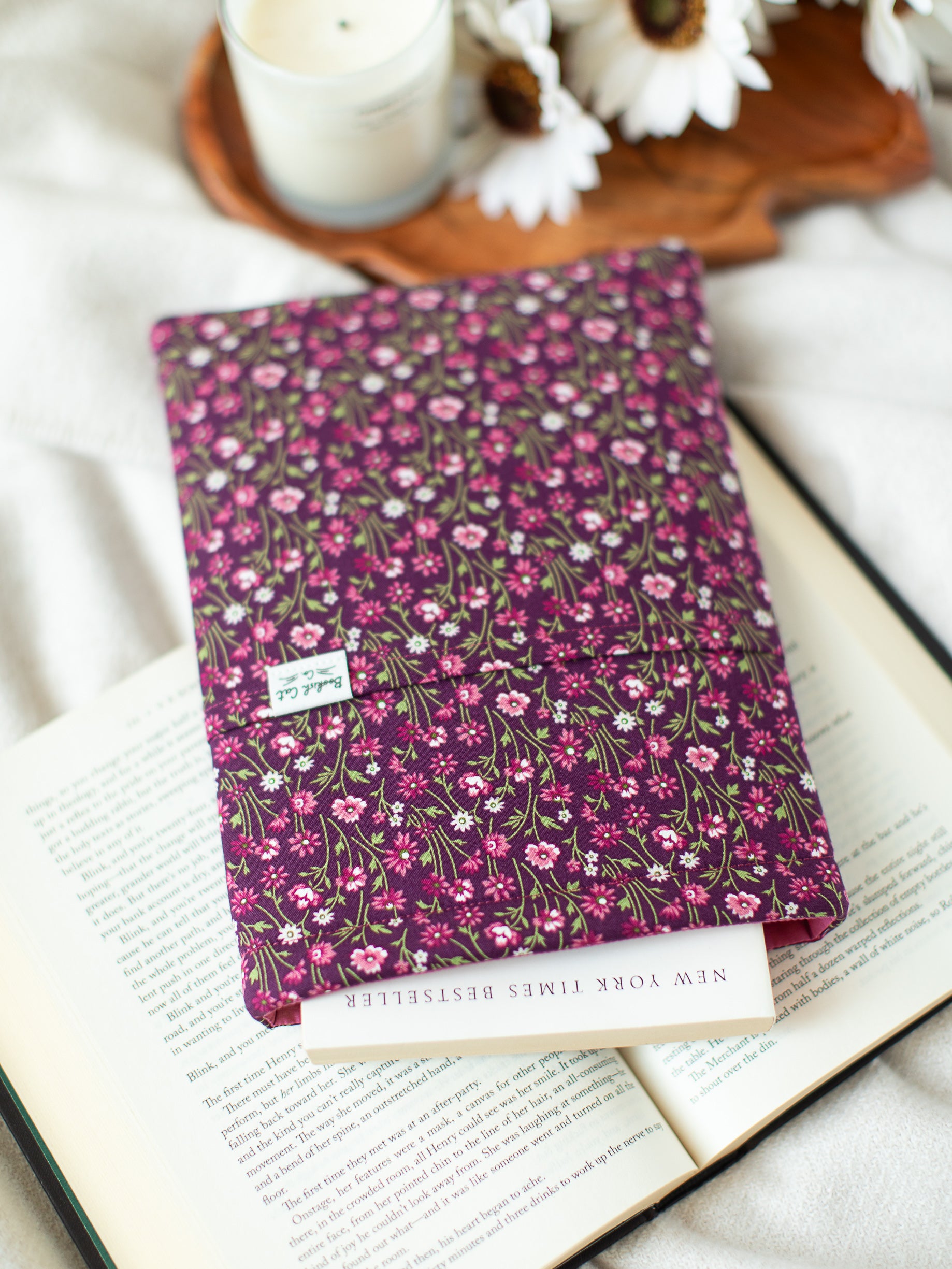 Wildflowers in Deep Mauve Book Sleeve