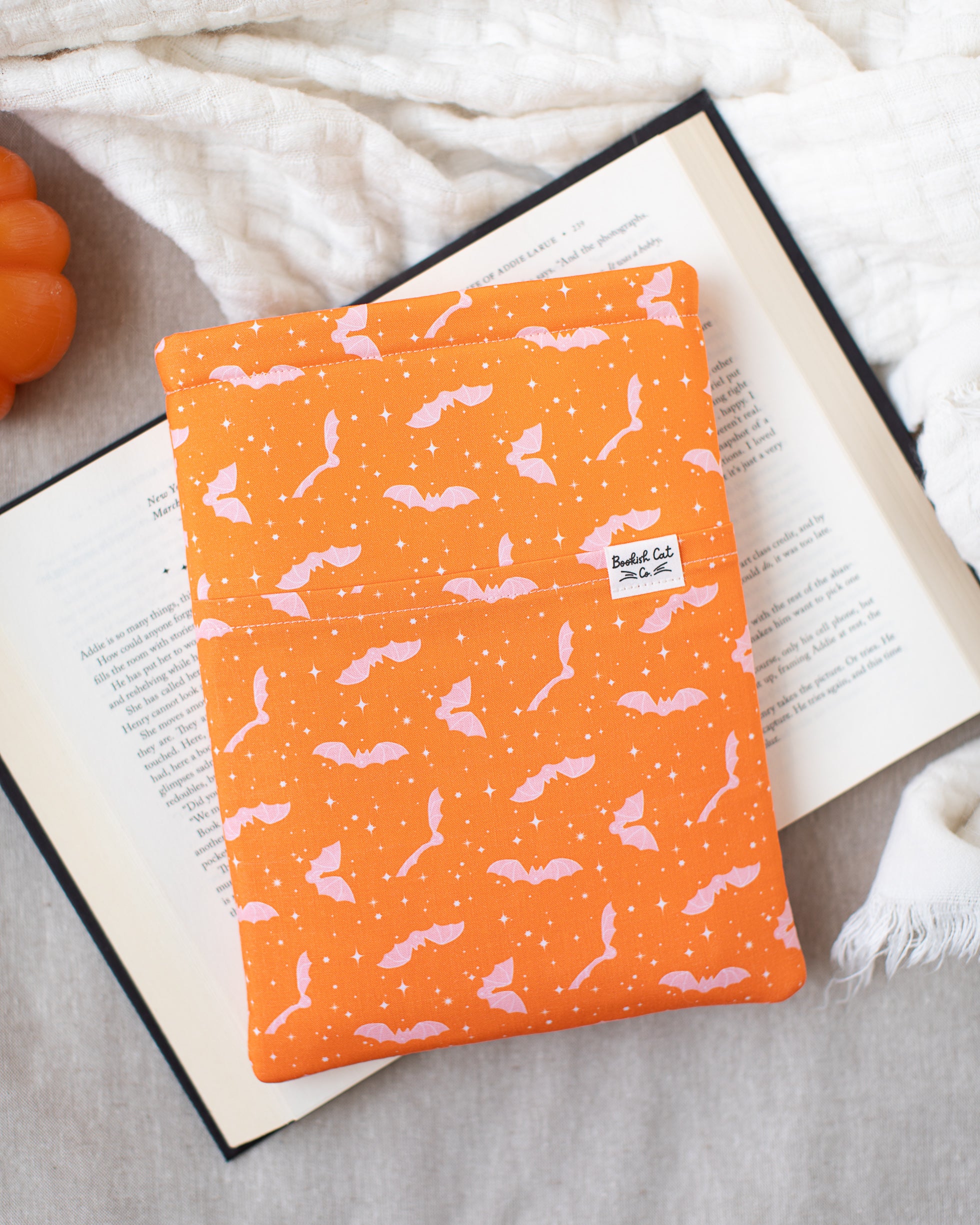 Pink Spooky Bats Book Sleeve