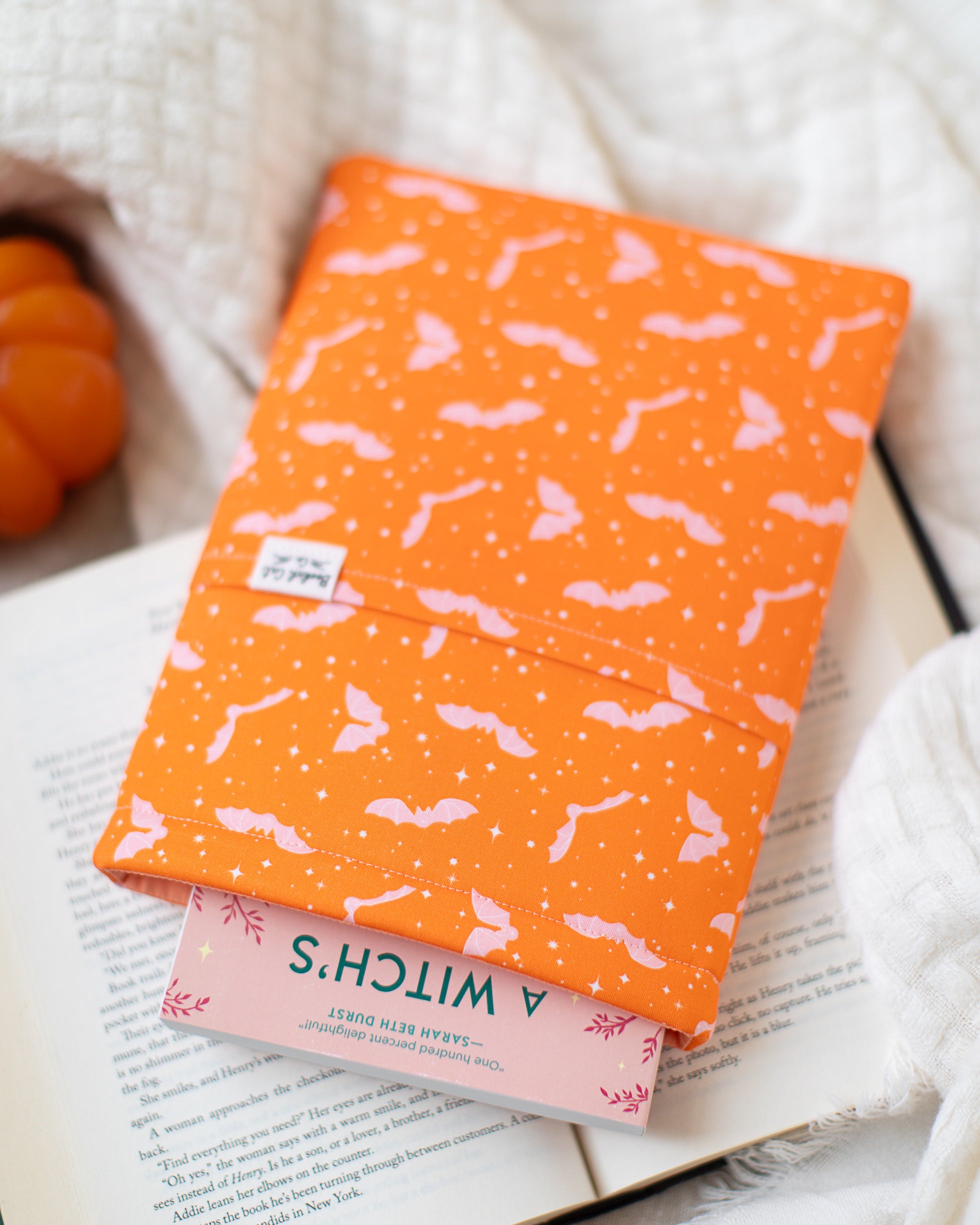 Pink Spooky Bats Book Sleeve