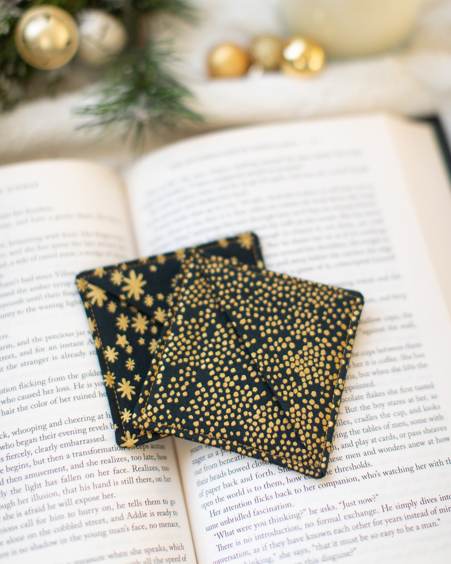 Metallic Gold Dots Corner Bookmark