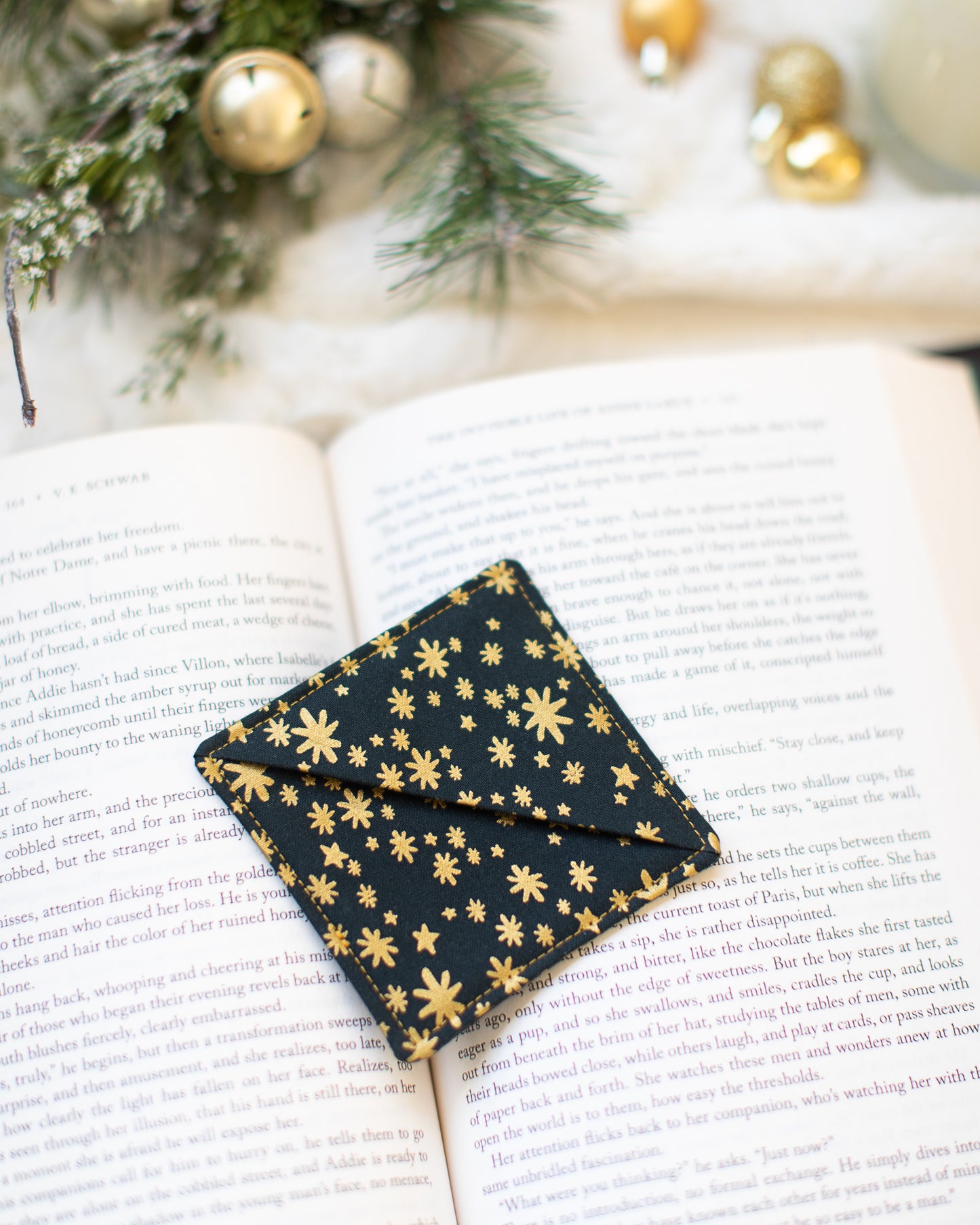 Starry Metallic Corner Bookmark